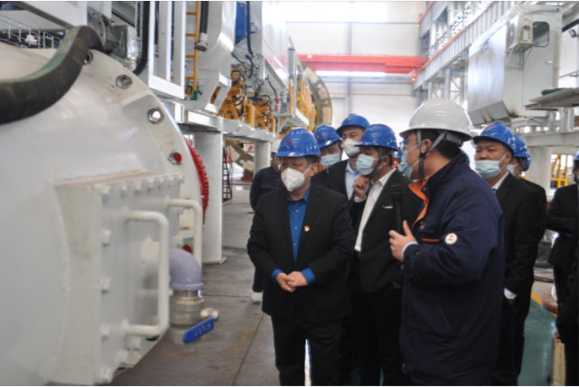 濟南連心物業(yè)組織管理人員參觀(guān)濟南重工盾構機總裝車(chē)間、濟南中央商務(wù)區